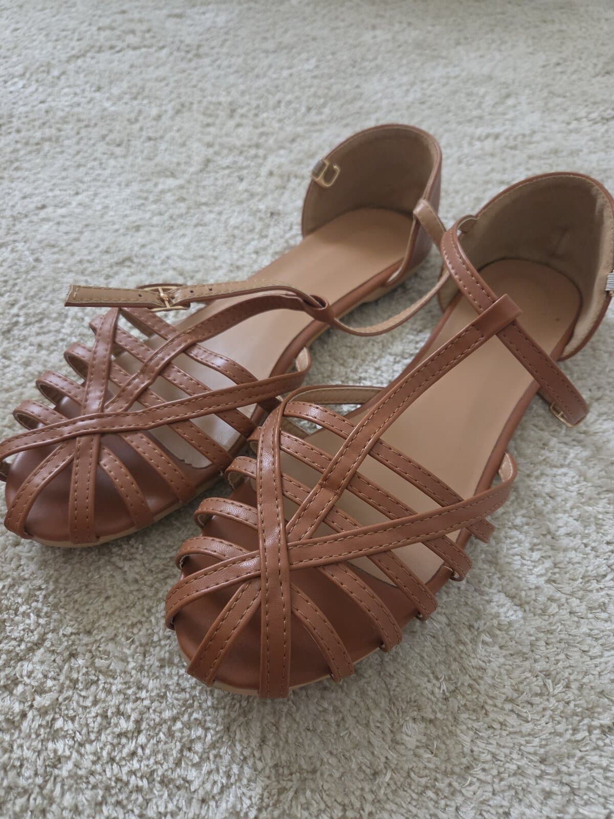 Brown strappy flat sandals size 44