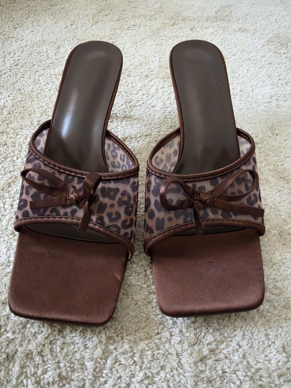 Brown leopard satin kitten heel mules size 44
