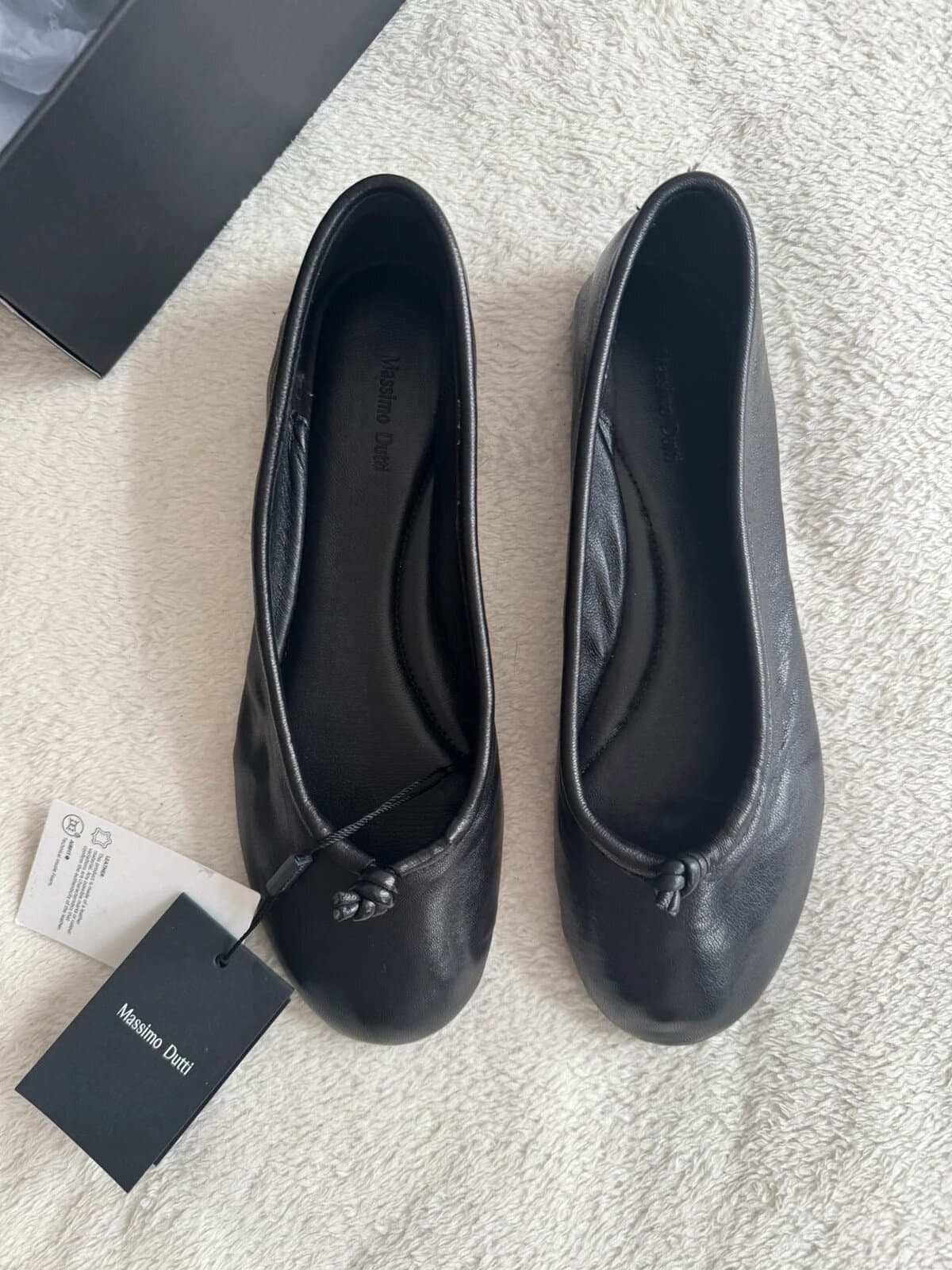Massimo Dutti leather flats size 37